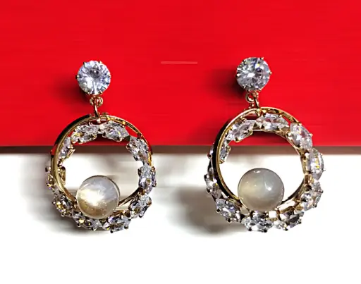 Classic Harmony Pearl & Crystal Hoop Earrings 💖